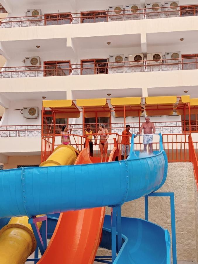 Empire Hotel Aqua Park Hurghada Exterior foto