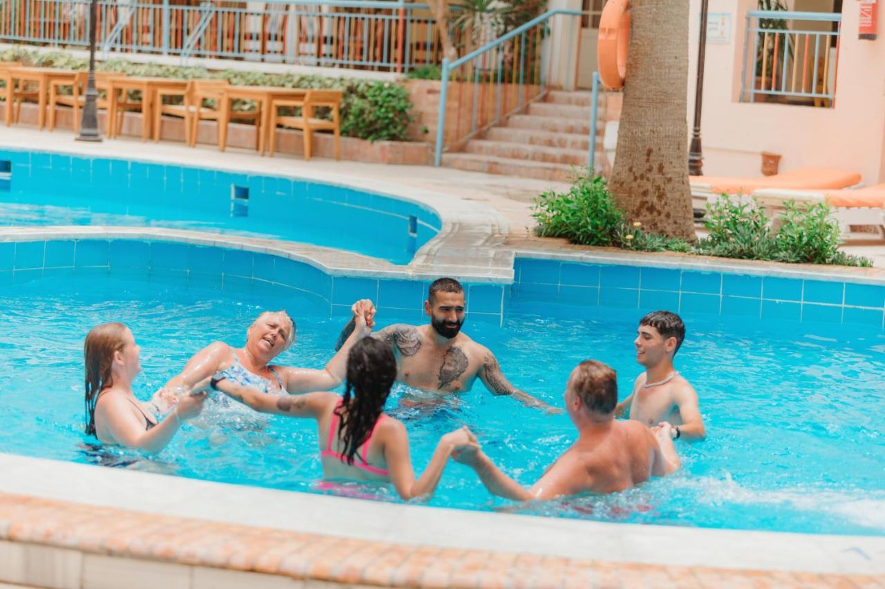 Empire Hotel Aqua Park Hurghada Exterior foto