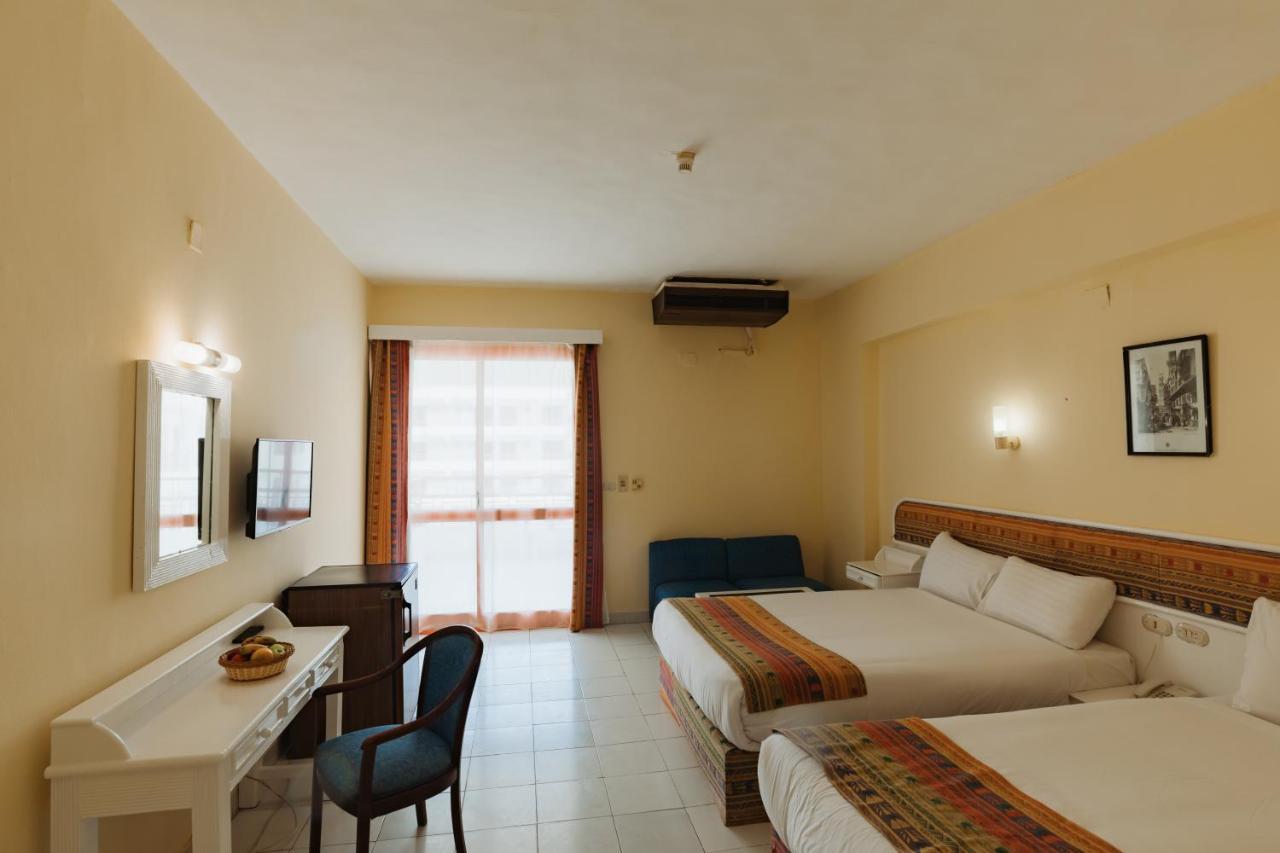 Empire Hotel Aqua Park Hurghada Exterior foto