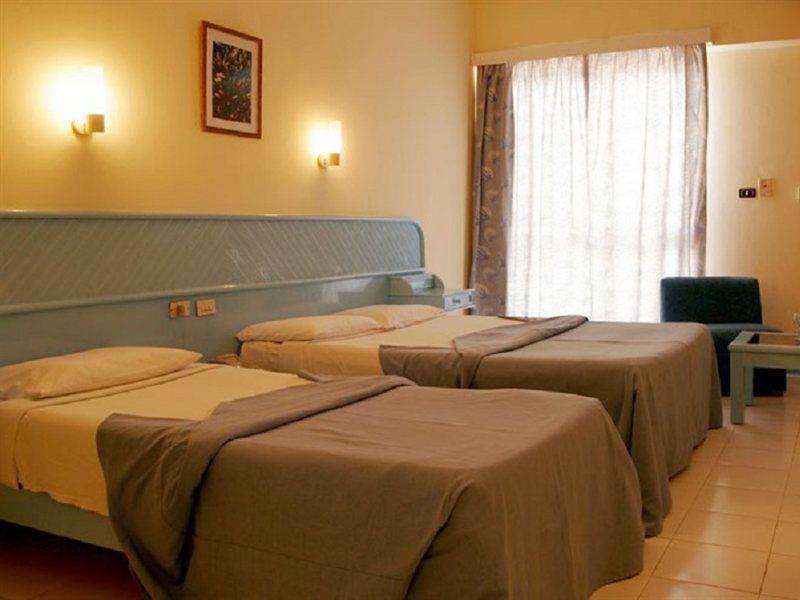 Empire Hotel Aqua Park Hurghada Exterior foto